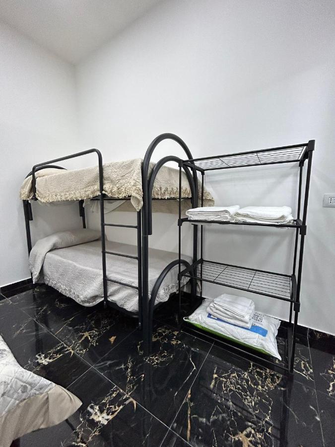 Dora House Valentino Apartment เนเปิลส์ ภายนอก รูปภาพ